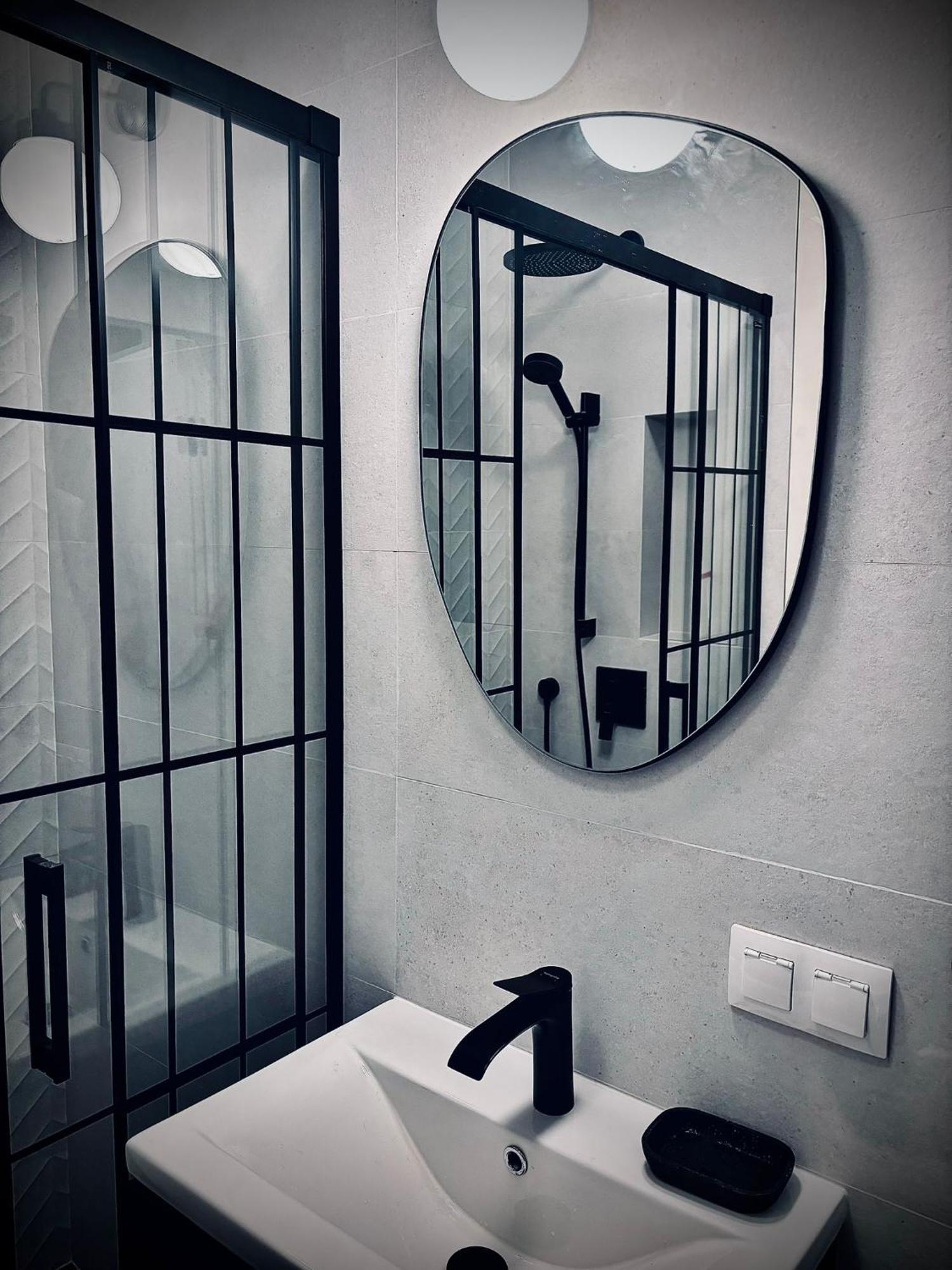 Apartament White Glove Deluxe Stocznia Montownia Gdańsk Exteriör bild